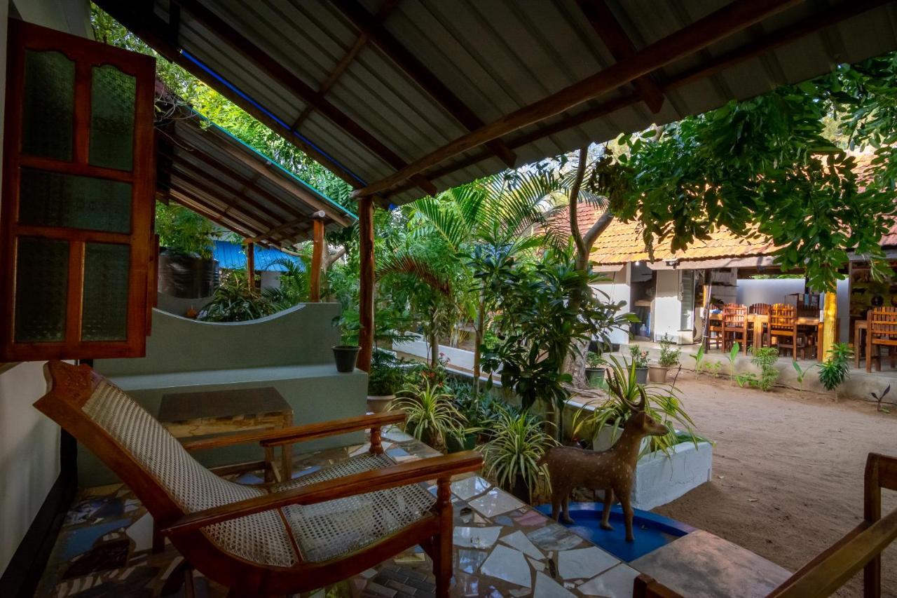 Comfort Beach Hotel Vịnh Arugam Ngoại thất bức ảnh