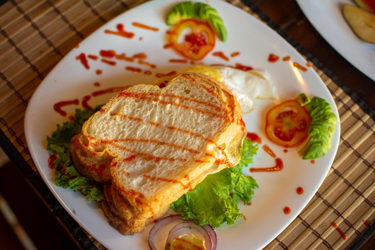 Comfort Beach Hotel Vịnh Arugam Ngoại thất bức ảnh