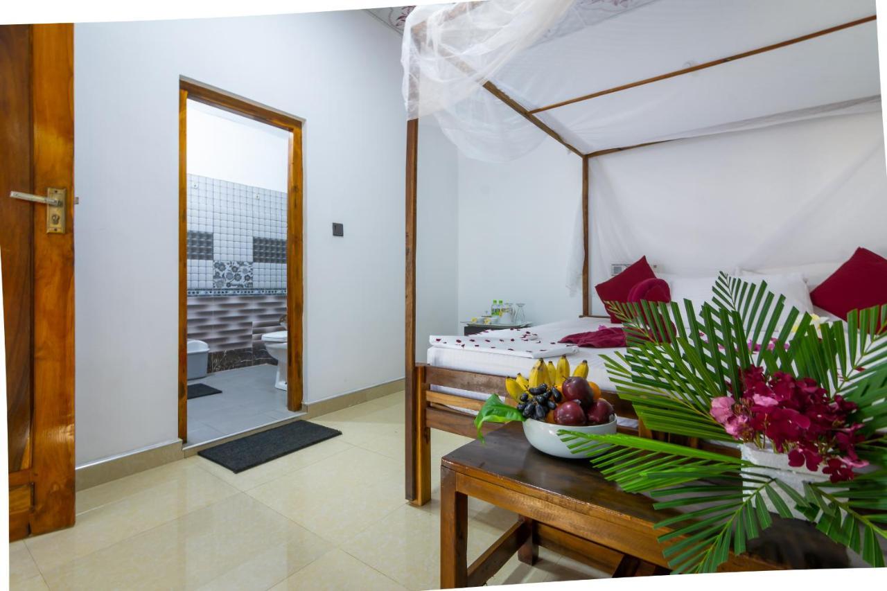 Comfort Beach Hotel Vịnh Arugam Ngoại thất bức ảnh